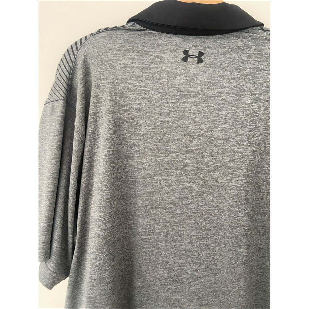 Under Armour Men’s Grey Polo with Black Collar and Graphic Shoulder - Picture 6 of 6